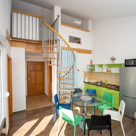 Smiley 2 Apartment Novalja Exterior photo